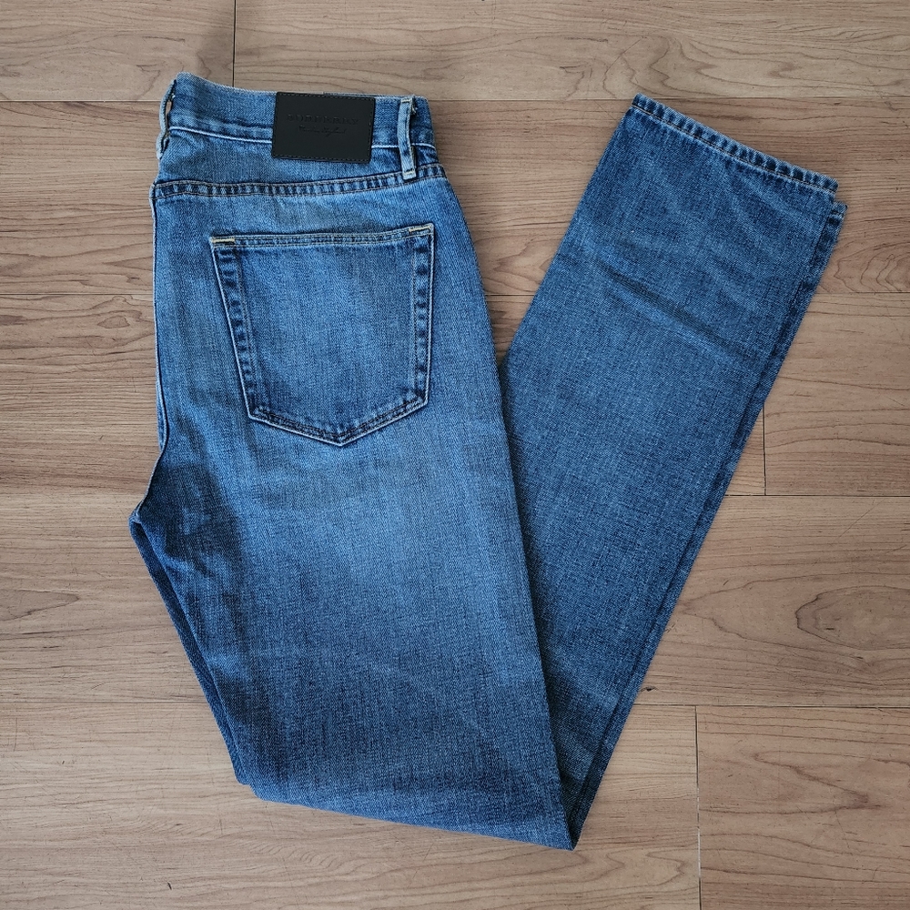 Burberry Men's Slim Fit Washed Jeans 31x32 - Picture 13 of 15